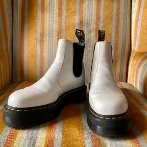 Dr. Martens | 2976 White Quad Smooth Leather Platform Chelsea Boots | 9 Women